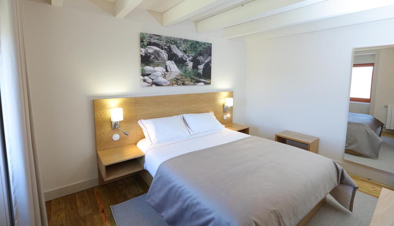Quinta Da Riba Ma Pensionat Santa Leocadia Exteriör bild