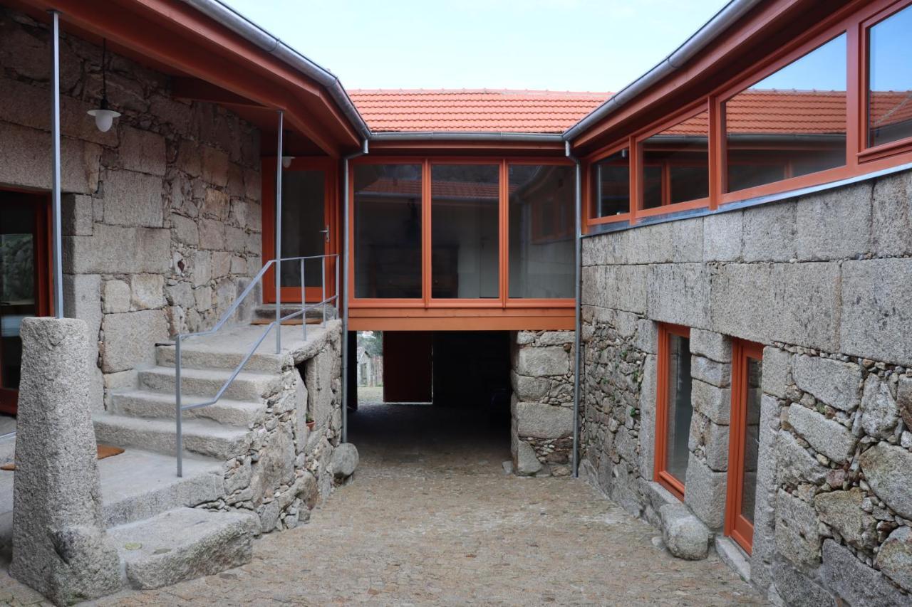 Quinta Da Riba Ma Pensionat Santa Leocadia Exteriör bild